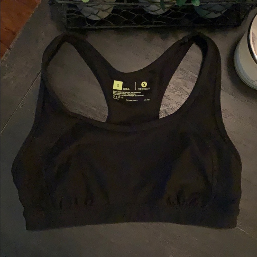 Xersion Sports bra (no padding)